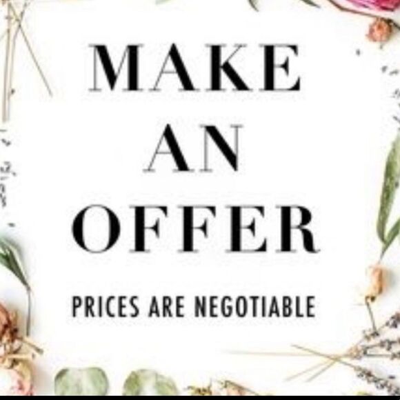 Liz and Co silver tone circle necklace - Picture 11 of 12